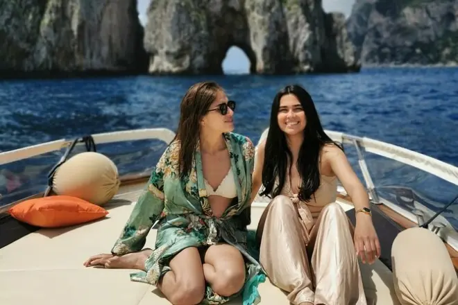 Private Capri Boat Tour with Nerano Stop