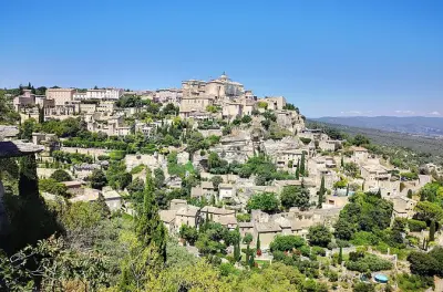 Luberon Villages Day Trip: Gordes, Roussillon & Sénanque Abbey