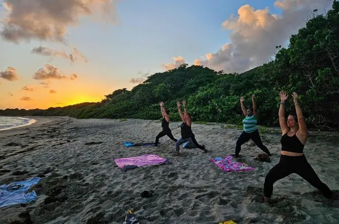 Yoga und Meditation auf Nevis: Gruppen- oder Privatstunden