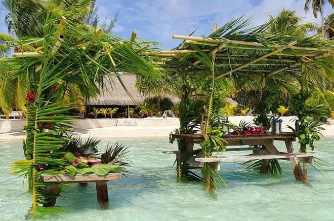 Snorkeling in Bora Bora: Private Lagoon with Lunch