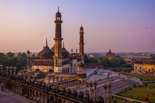 Passeggiata notturna a Lucknow: Tour guidato di 2 ore a piedi