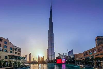 Vivez dubaï depuis le sky lounge du burj khalifa. profitez d’un accès aux niveaux 152 à 154, terrasse extérieure, canapés, bulles et entrée coupe-file.
