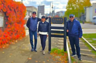Tour a piedi di Otaru: Giorno e sera in un porto storico