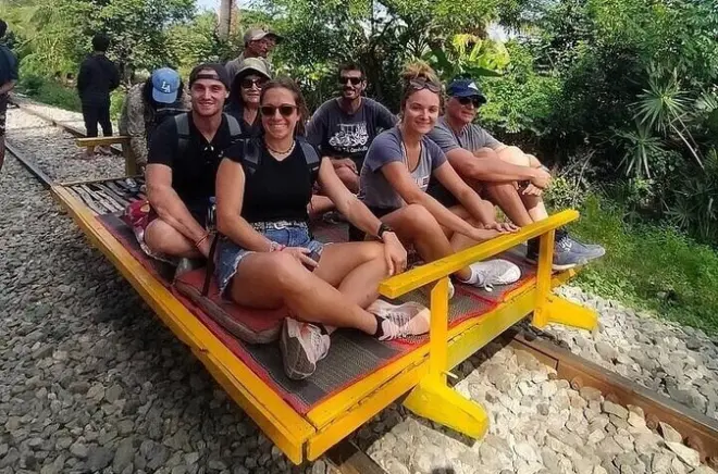 Battambang Tour: Bambootrain, Killing Cave & Bat Cave