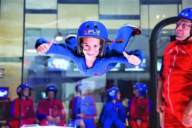 Montgomery Indoor Skydiving: 2 Flights with Instructor