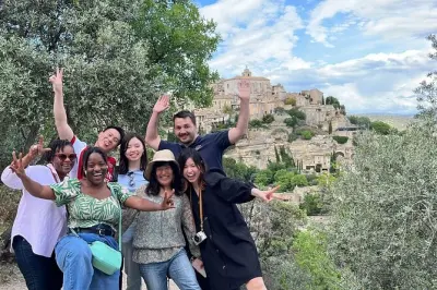 Da Avignone: Cinque villaggi della Provenza e Pont du Gard