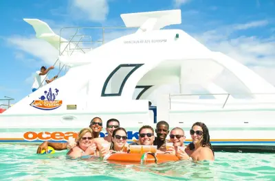 Punta Cana Snorkeling: Private Catamaran with Sharks & Stingrays