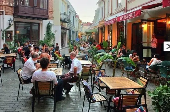 Tour completo em Tbilisi: Fortaleza Narikala, funicular e catedral