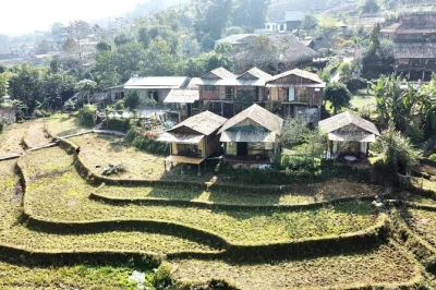 Découvrez hanoi, randonnez dans les rizières de sapa, cuisinez avec les locaux et dormez chez l’habitant. transfert, repas et guide anglophone inclus.