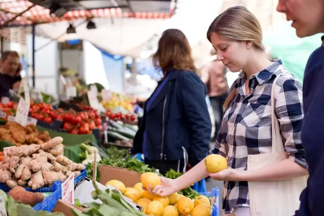 Aula de culinária em Praiano com visita ao mercado e refeição completa
