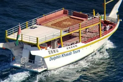 Schnorcheln in Khasab: Dhow-Kreuzfahrt zu den Musandam-Fjorden