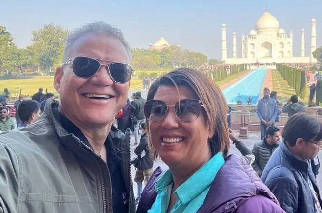 Tour sin fila al Taj Mahal y fuerte de Agra con traslado desde hotel