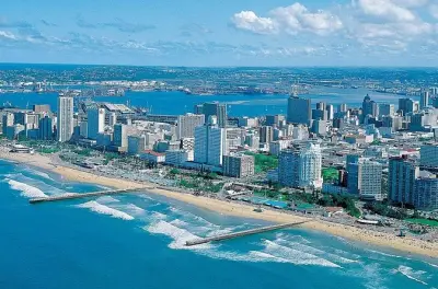 Tour cultural privado a pé em Durban com Golden Mile