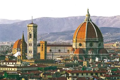 Florence & Pisa Private Tour from Livorno: Skip-Line Museum Entry