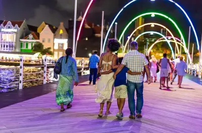 Willemstad Stadtrundgang: Punda, Otrobanda & Riffort bei Nacht