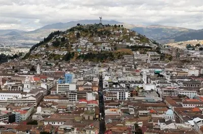 Mirantes de Quito: 4 Vulcões e Vista da Cidade nas Montanhas