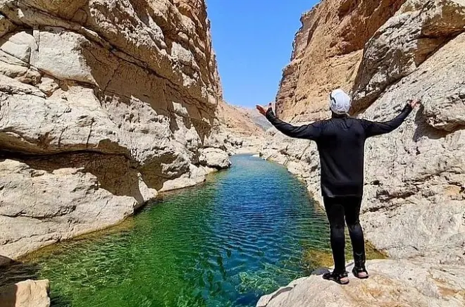 Muscat: Bimmah Sinkhole, Wadi Al Arbeieen e praia Fins