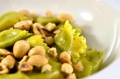 Genova in risciò con pranzo tra vie e monumenti storici