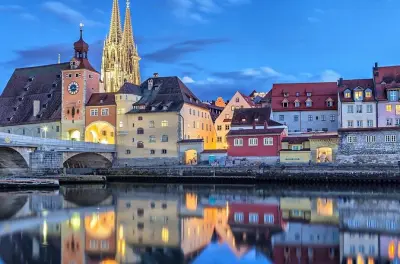 Regensburg to Prague Private Transfer: 3-Hour Drive