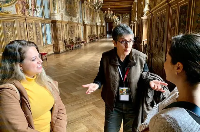 Visite privée du palais de Fontainebleau avec billet coupe-file