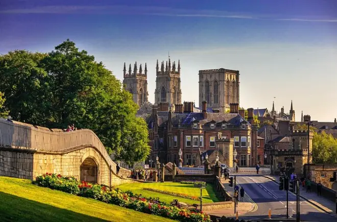 York selbstgeführte Tour-App: 100+ Ziele und Schatzsuche