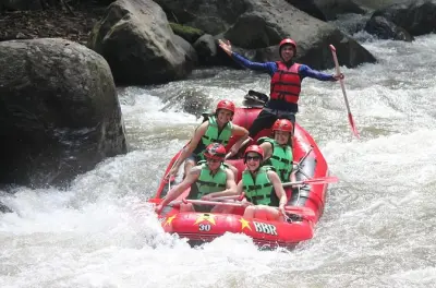Ayung River Rafting in Ubud: 2 hours on Bali's longest river