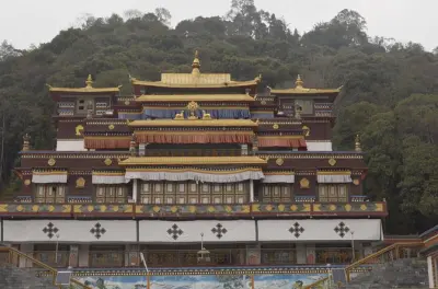 Sikkim Darjeeling 8 jours : Train miniature et monastères