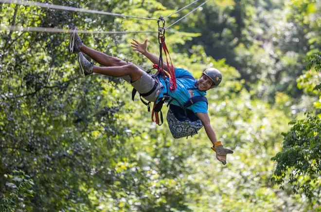 Zipline em Roatan: Cavalgada, ATV e cabos sobre a lagoa