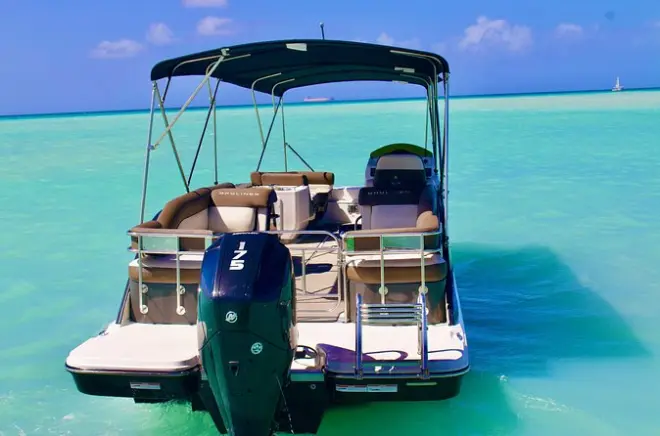 Aruba Private Boat Charter: Snorkel Boca Catalina & Mangel Halto