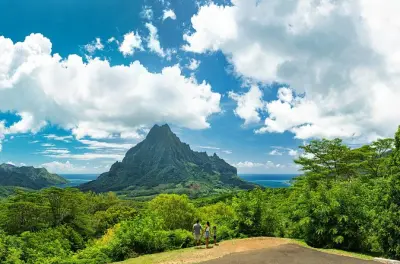 Transfert partagé aéroport de Moorea avec chauffeur professionnel