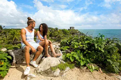 Tulum Ruinen & Xel-Há Park: Ganztägige Tour mit Schnorcheln & Mittagessen