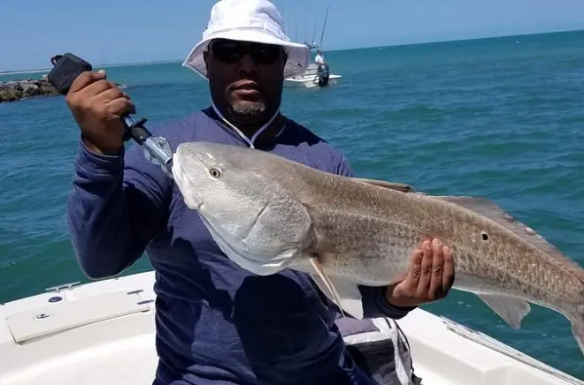 Charter privé de pêche côtière à Port St. Joe : Redfish et flats