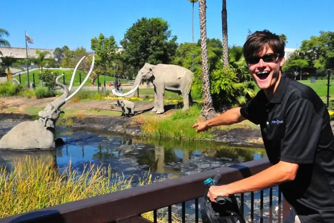 La Brea Tar Pits Segway Tour: Ice Age Fossils on Two Wheels