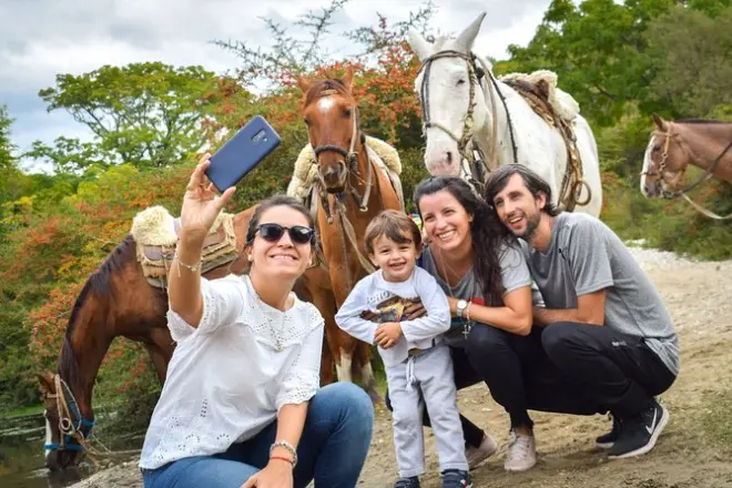 Randonnée à cheval dans les montagnes de Cordoba avec guide local