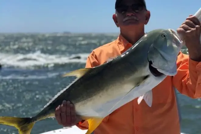 Halbtägiger Angelausflug ab Galveston: 4 Stunden Charter