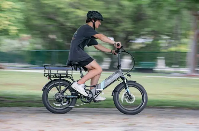 E-Bike Rental in Key Largo: Paved Trails, No Car Needed