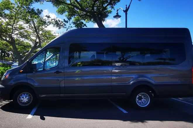 Trasferimento privato dall’aeroporto di Kona a Waikoloa e Waimea