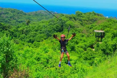 Ziplining in Sayulita: 13 Seilrutschen durch das Dschungeldach