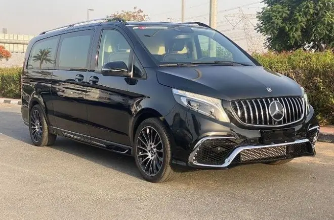 San Sebastian to Bilbao Airport Transfer: Private Van