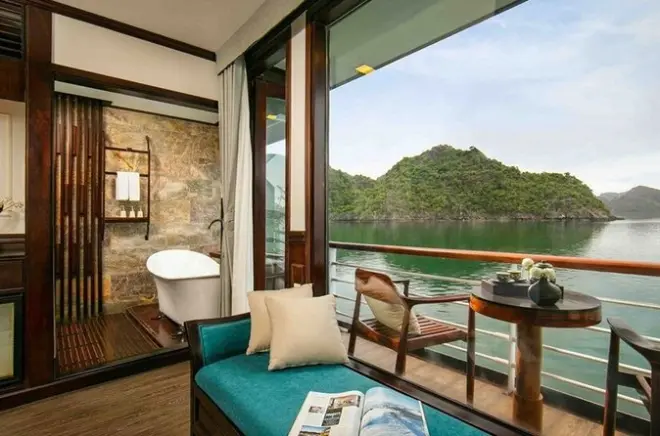 2-Day Halong Bay Cruise from Hanoi: Private Cabin & All Meals