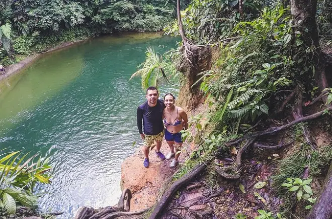 San Cipriano : Jungle, cascades, baignade et guide local