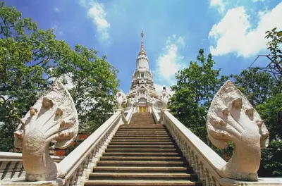 Templos de Oudong e Phnom Praset com guia privado em Phnom Penh