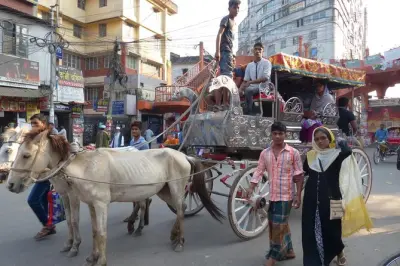 Dhaka Street Photography: Märkte der Altstadt & Flusshafen