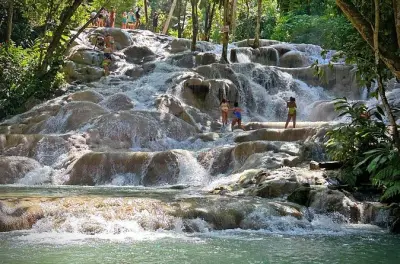 Cascate Dunn's River e Blue Hole: Nuoto e arrampicata private