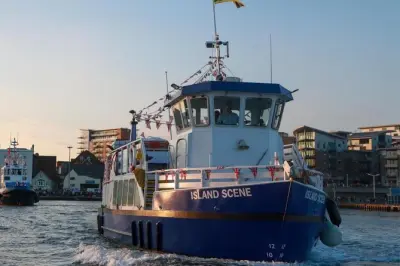 Crucero nocturno por Poole Harbour: Brownsea Island y Sandbanks