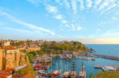 Tour di un giorno ad Antalya: Kaleici, cascata e pranzo