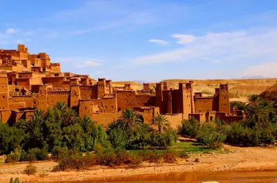 Ouarzazate : Studios Atlas et Aït Ben Haddou en visite privée
