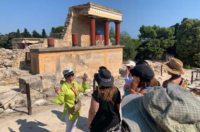 Palazzo di Cnosso tour privato da Heraklion: Accesso salta la fila