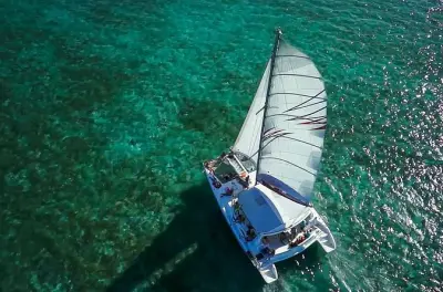 Location privée de catamaran à Île aux Cerfs depuis Pointe Jerome