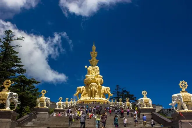 Chengdu panda base, monte Emei y Leshan Buddha en 2 días